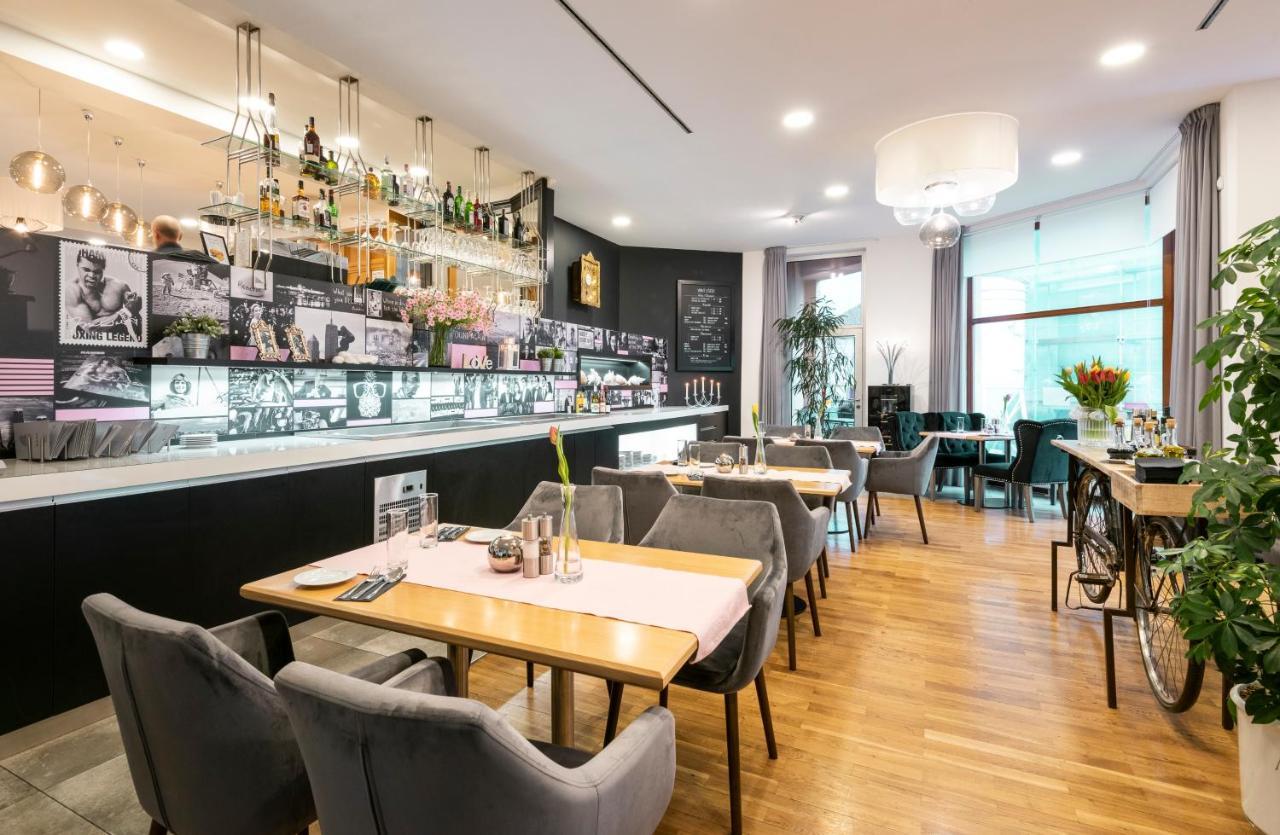 Hotel Troja Prag Dış mekan fotoğraf